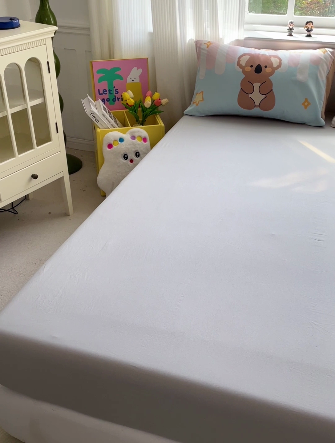 91家纺网 家纺一手货源 找家纺 海岛哥哥 2025春夏新款大版枕套毛巾绣床笠 大版佛系考拉