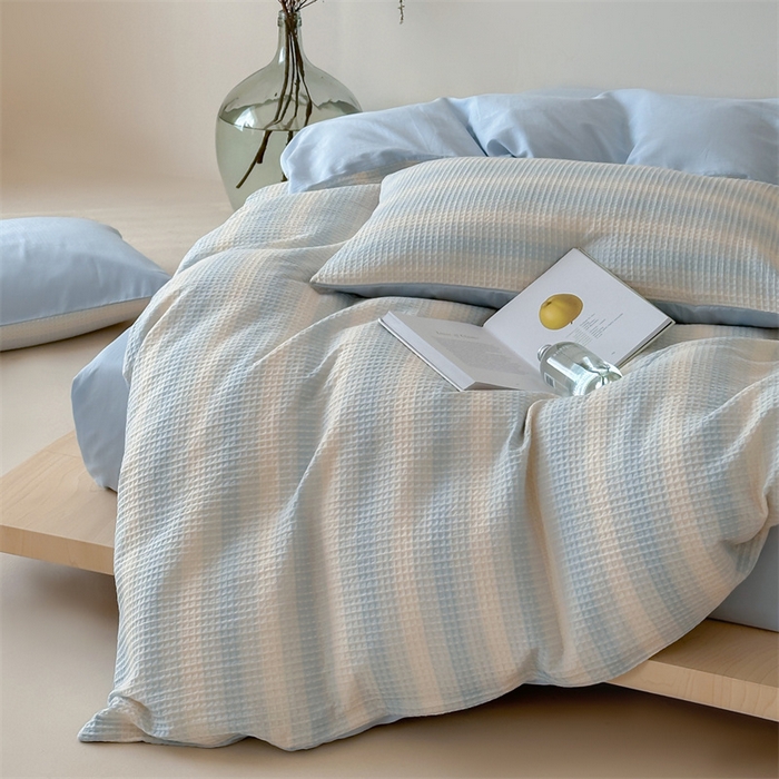 91家纺网 家纺一手货源 找家纺 小春日和 高端华夫格纯棉四件套高档民宿全棉四件套多巴胺纯棉被套人字纹纯色加大床单1.8纯色棉床笠 云牧-兰