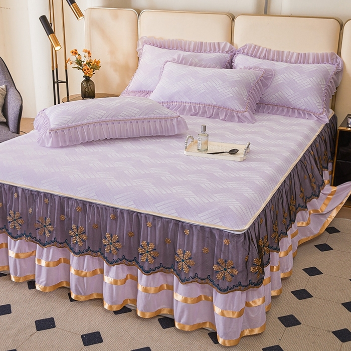 91家纺网 家纺一手货源 找家纺 情恒家纺   2025新款提花PE海洋丝可脱卸床裙席三件套 城市剪影 魅紫