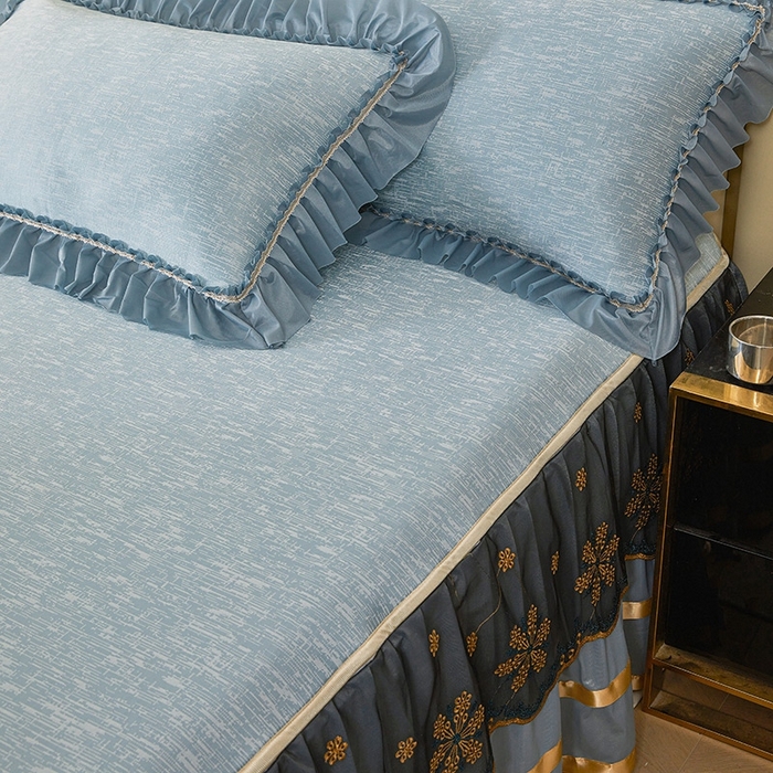 91家纺网 家纺一手货源 找家纺 （总）情恒家纺   2025新款提花PE海洋丝可脱卸床裙席三件套