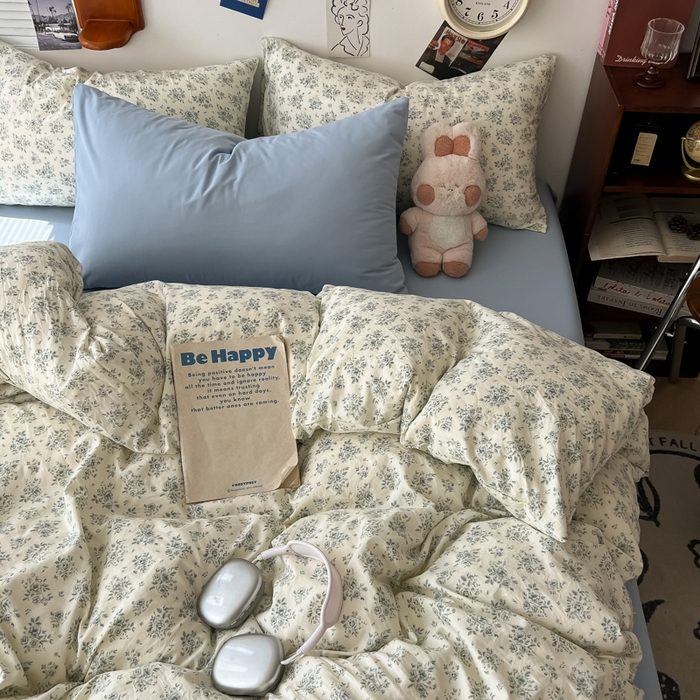 91家纺网 家纺一手货源 找家纺 罗亿家纺 罗亿家纺 2025新款软绵绵的双拼印花小清新云朵皱皱水洗棉四件套（含买家秀） 春日与玫瑰