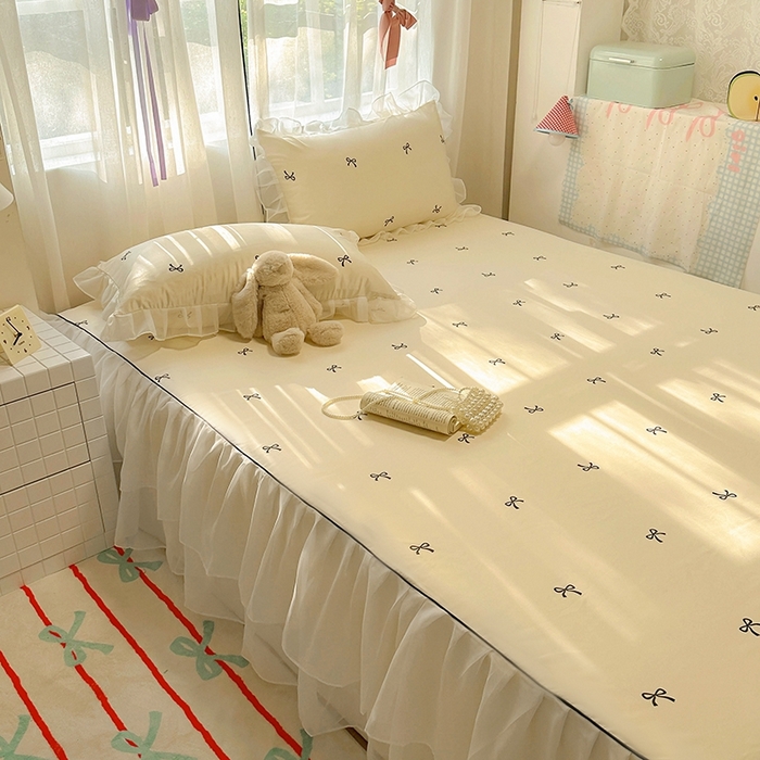 91家纺网 家纺一手货源 找家纺 （总）老K (原美阁）2025年新款双层雪纺床裙款冰丝空调软席三件套