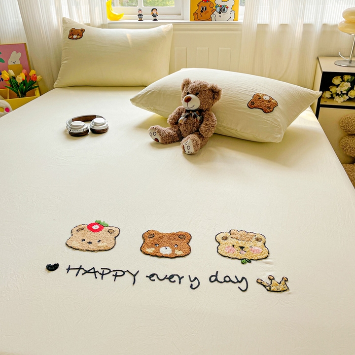 91家纺网 家纺一手货源 找家纺 海岛哥哥 2025春夏新款卡通毛巾绣床笠 三只小熊-黄