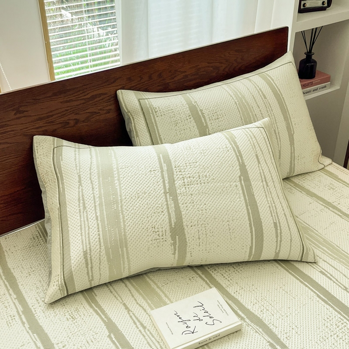 91家纺网 家纺一手货源 找家纺 雅居纺家纺 2025新款A类加厚三明治底简约提花凉感席系列-床笠款 线条-绿