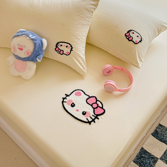 91家纺网 家纺一手货源 找家纺 海岛哥哥 2025春夏新款卡通毛巾绣床笠 粉红小喵-黄