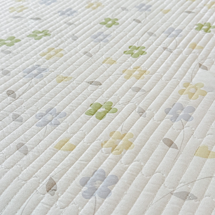 91家纺网 家纺一手货源 找家纺 橘夏家纺2025爆款棉感珍珠绸印花床盖三件套 朵朵花林--雅韵灰