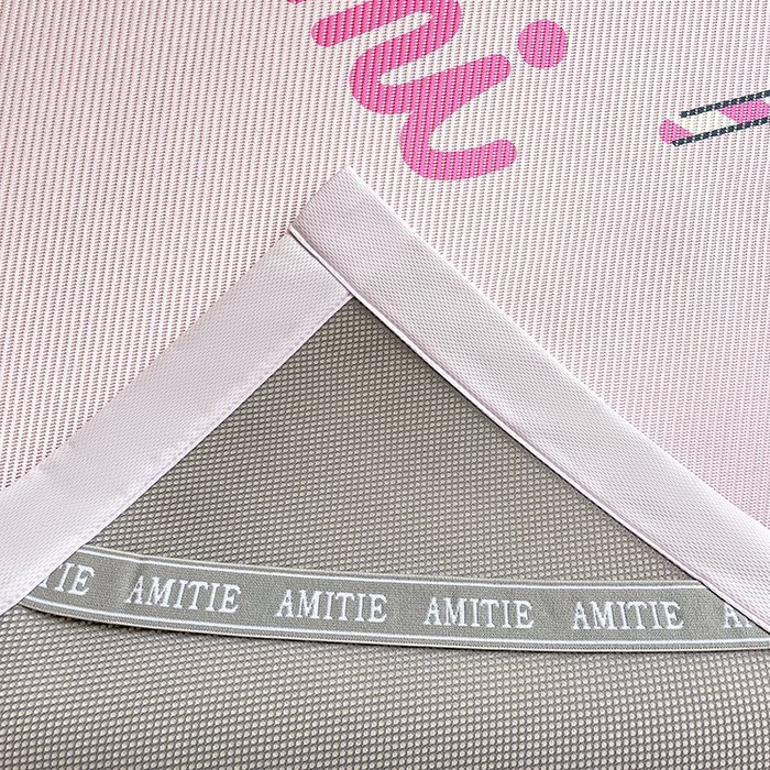 91家纺网 家纺一手货源 找家纺 蓝邻 2025春夏新款正版三丽鸥600D冰藤大版数码印花凉席-场景二 糖果库洛米