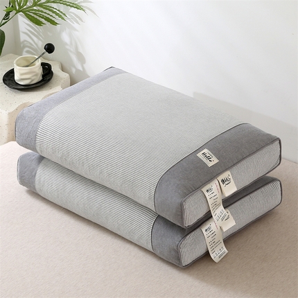 91家纺网 家纺一手货源 找家纺 （总）珍贝家纺 2025新款全棉纯棉简约条纹款宫廷全荞麦壳枕 枕头枕芯