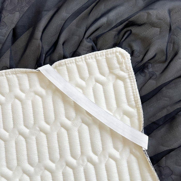 91家纺网 家纺一手货源 找家纺 慕澄2025新款小版印花床裙款乳胶凉席凉感丝夏被四件套 素描花