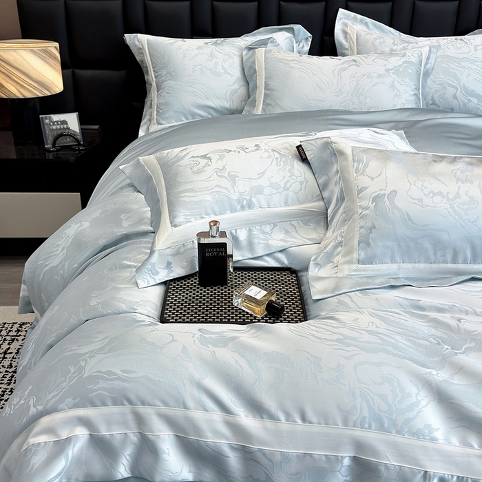 91家纺网 家纺一手货源 找家纺 乔利·卡沃 2025新品床上用品高端A类100支天丝棉贡缎提花四件套全棉纯棉长绒棉夏季轻奢真丝全工艺 南溪-梦影蓝