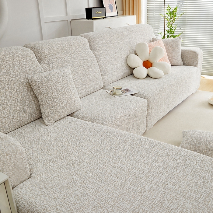 91家纺网 家纺一手货源 找家纺 丝绮鹿 2025新款竹节雪尼尔沙发套松紧款（贵妃图） 温柔咖