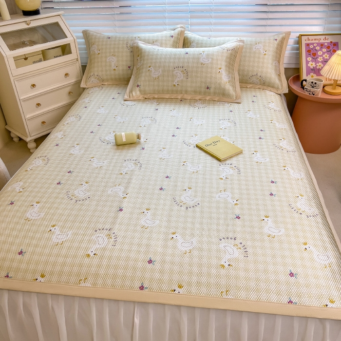 91家纺网 家纺一手货源 找家纺 布卢姆床垫2025新款A类数码印花冰藤席夏凉席--床席款 皇冠鸭