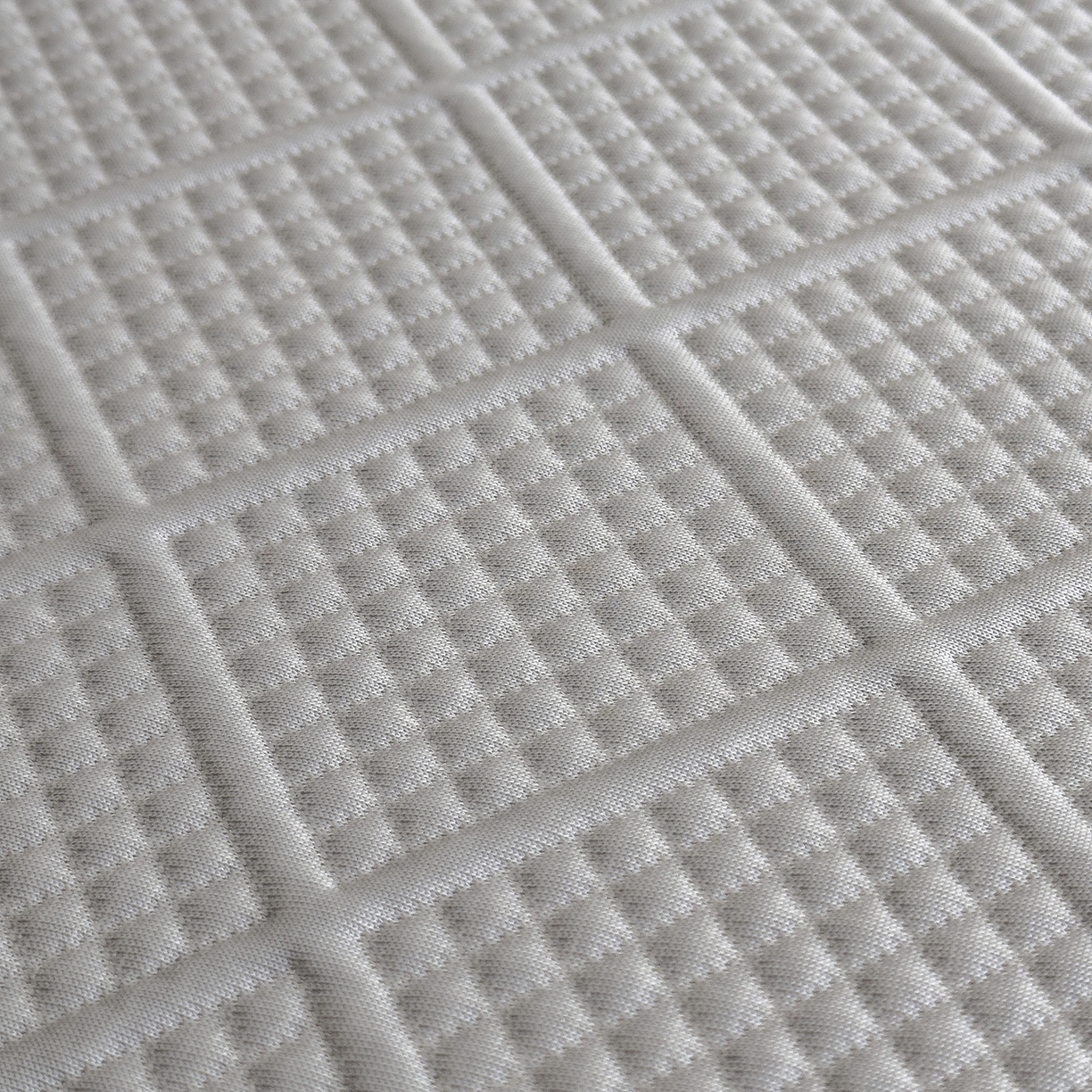 91家纺网 家纺一手货源 找家纺 席世家 2025新款凉感豆豆多功能垫 波洛格-灰