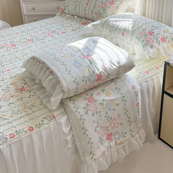 91家纺网 家纺一手货源 找家纺 慕澄2025新款小版印花床裙款乳胶凉席凉感丝夏被四件套 春季花花