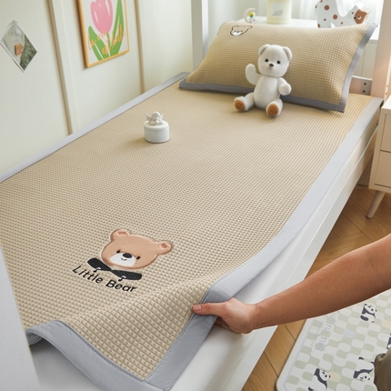 91家纺网 家纺一手货源 找家纺 （总）爱思凯2025新款学生凉感冰豆豆软席-床席