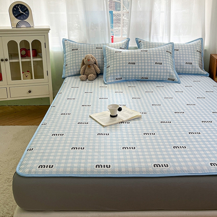 91家纺网 家纺一手货源 找家纺 布卢姆床垫2025新款A类数码印花冰藤席夏凉席--床笠款 蓝miu床笠