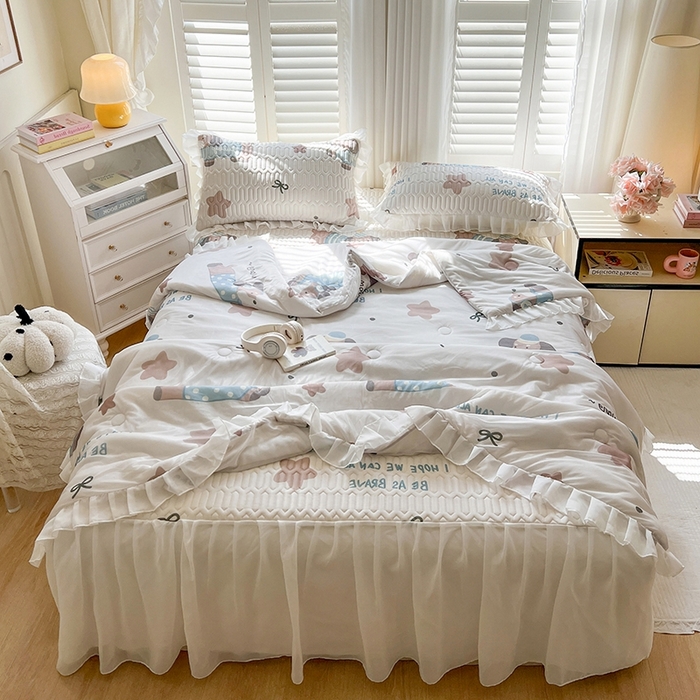 91家纺网 家纺一手货源 找家纺 慕澄2025新款小版印花床裙款乳胶凉席凉感丝夏被四件套 星星狗