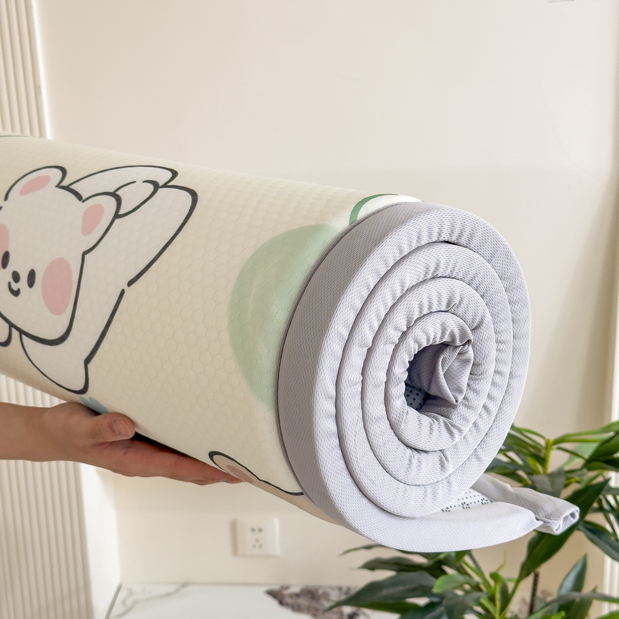 91家纺网 家纺一手货源 找家纺 席世家 2025新款印花豆豆多功能垫 小熊兔子