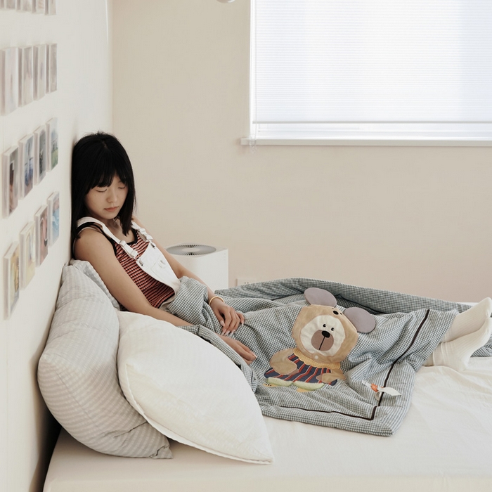 91家纺网 家纺一手货源 找家纺 喜多兔儿童家纺 2025新款色织天丝水洗棉夏被被子被芯 蓝格太阳小熊-日系风