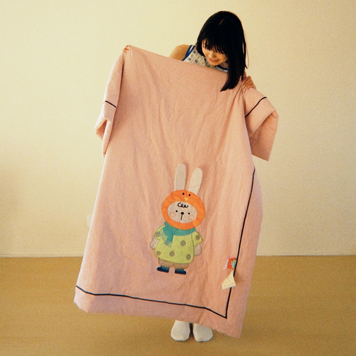 91家纺网 家纺一手货源 找家纺 喜多兔儿童家纺 2025新款色织天丝水洗棉夏被被子被芯 粉格月亮小兔-胶片风