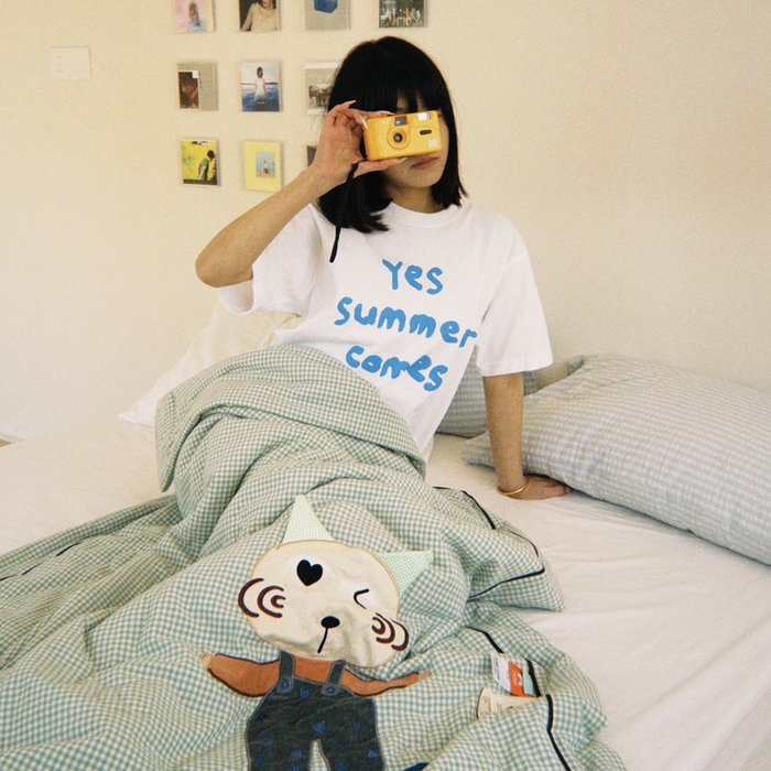 91家纺网 家纺一手货源 找家纺 喜多兔儿童家纺 2025新款色织天丝水洗棉夏被被子被芯 绿格星星小怪兽-胶片风