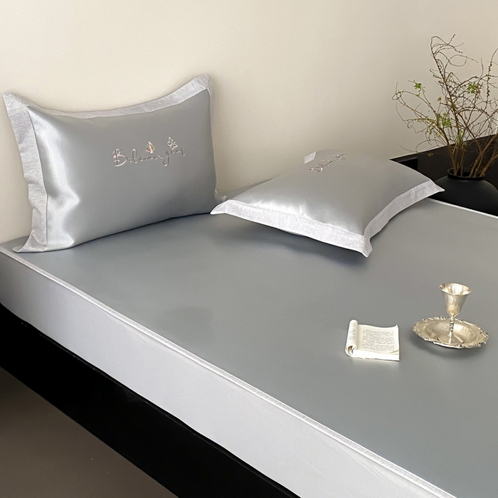 91家纺网 家纺一手货源 找家纺 由有家居 2025新款7A级高精密A类抗菌色织提花进口刺绣冰丝凉席-蝶影 蝶影-灰