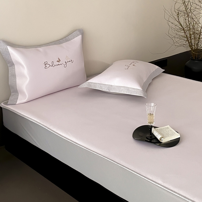 91家纺网 家纺一手货源 找家纺 由有家居 2025新款7A级高精密A类抗菌色织提花进口刺绣冰丝凉席-蝶影 蝶影-粉