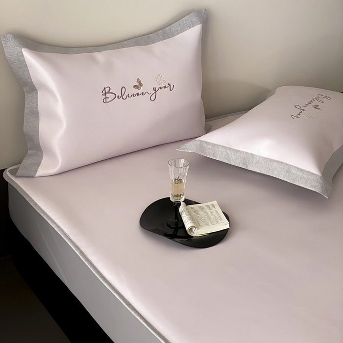 91家纺网 家纺一手货源 找家纺 由有家居 2025新款7A级高精密A类抗菌色织提花进口刺绣冰丝凉席-蝶影 蝶影-粉