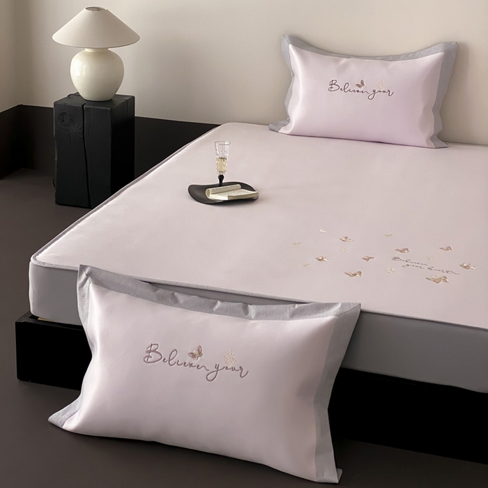 91家纺网 家纺一手货源 找家纺 由有家居 2025新款7A级高精密A类抗菌色织提花进口刺绣冰丝凉席-蝶影 蝶影-粉