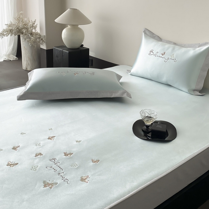 91家纺网 家纺一手货源 找家纺 由有家居 2025新款7A级高精密A类抗菌色织提花进口刺绣冰丝凉席-蝶影 蝶影-绿