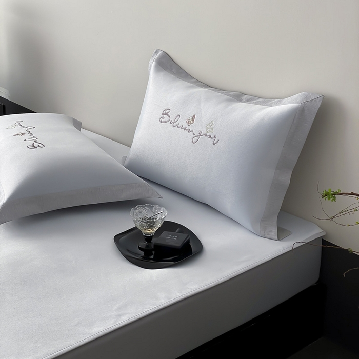 91家纺网 家纺一手货源 找家纺 由有家居 2025新款7A级高精密A类抗菌色织提花进口刺绣冰丝凉席-蝶影 蝶影-浅蓝