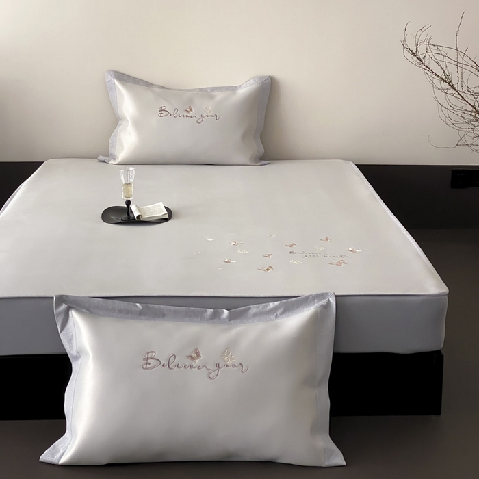 91家纺网 家纺一手货源 找家纺 由有家居 2025新款7A级高精密A类抗菌色织提花进口刺绣冰丝凉席-蝶影 蝶影-香槟