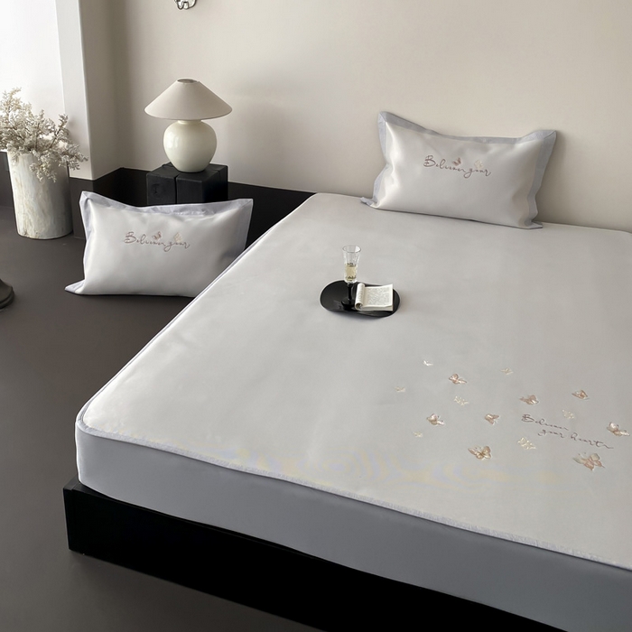 91家纺网 家纺一手货源 找家纺 由有家居 2025新款7A级高精密A类抗菌色织提花进口刺绣冰丝凉席-蝶影 蝶影-香槟