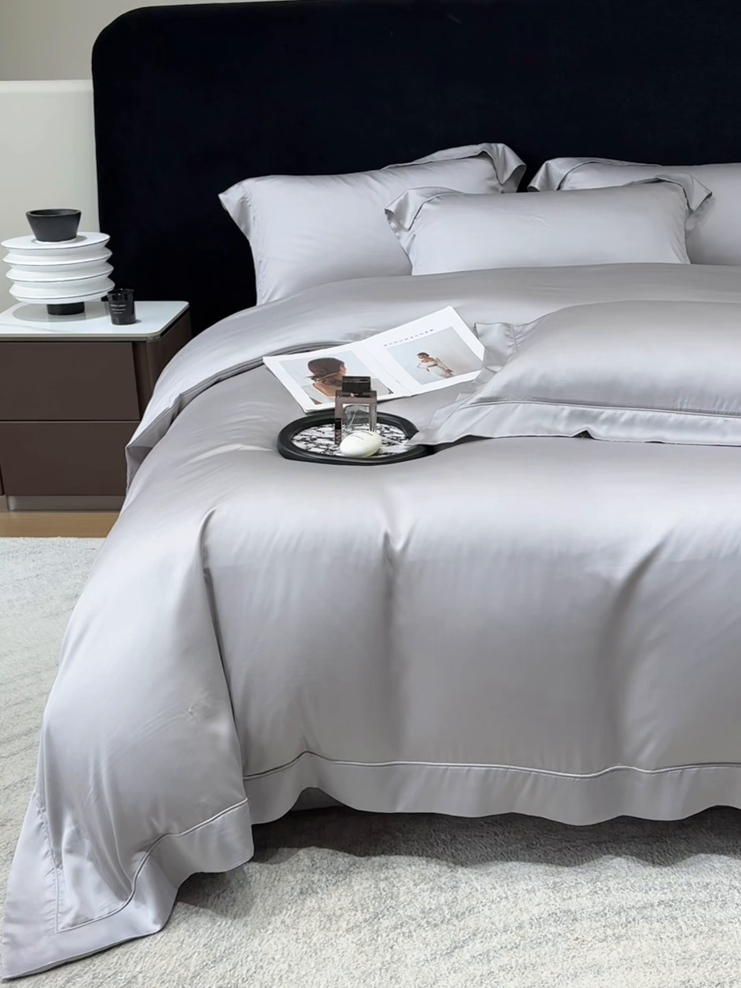 91家纺网 家纺一手货源 找家纺 星蕴家纺 2025新款奥地利兰精天丝莱赛尔纯色埋绳款四件套-莱恩 莱恩-幻影灰