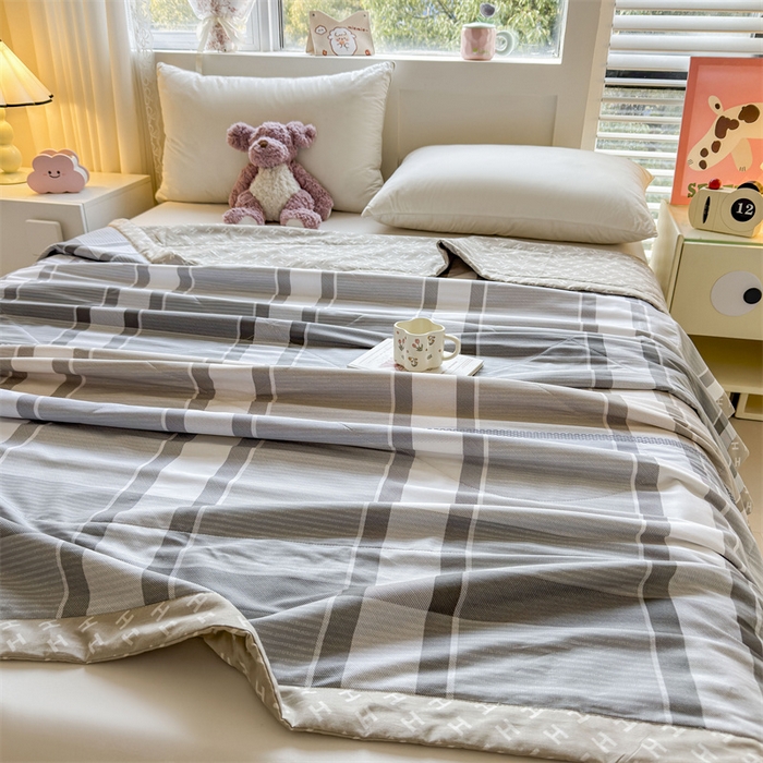 91家纺网 家纺一手货源 找家纺 小石头家纺 2025新款里外全棉A类纯棉棉花小碎花夏被包质检=买家秀 时尚格调