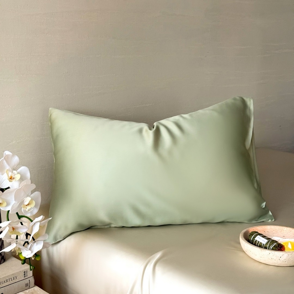 91家纺网 家纺一手货源 找家纺 禾时 2025新款纯色双拼兰精天丝单品系列-单枕套 枕套单件 嫩叶绿