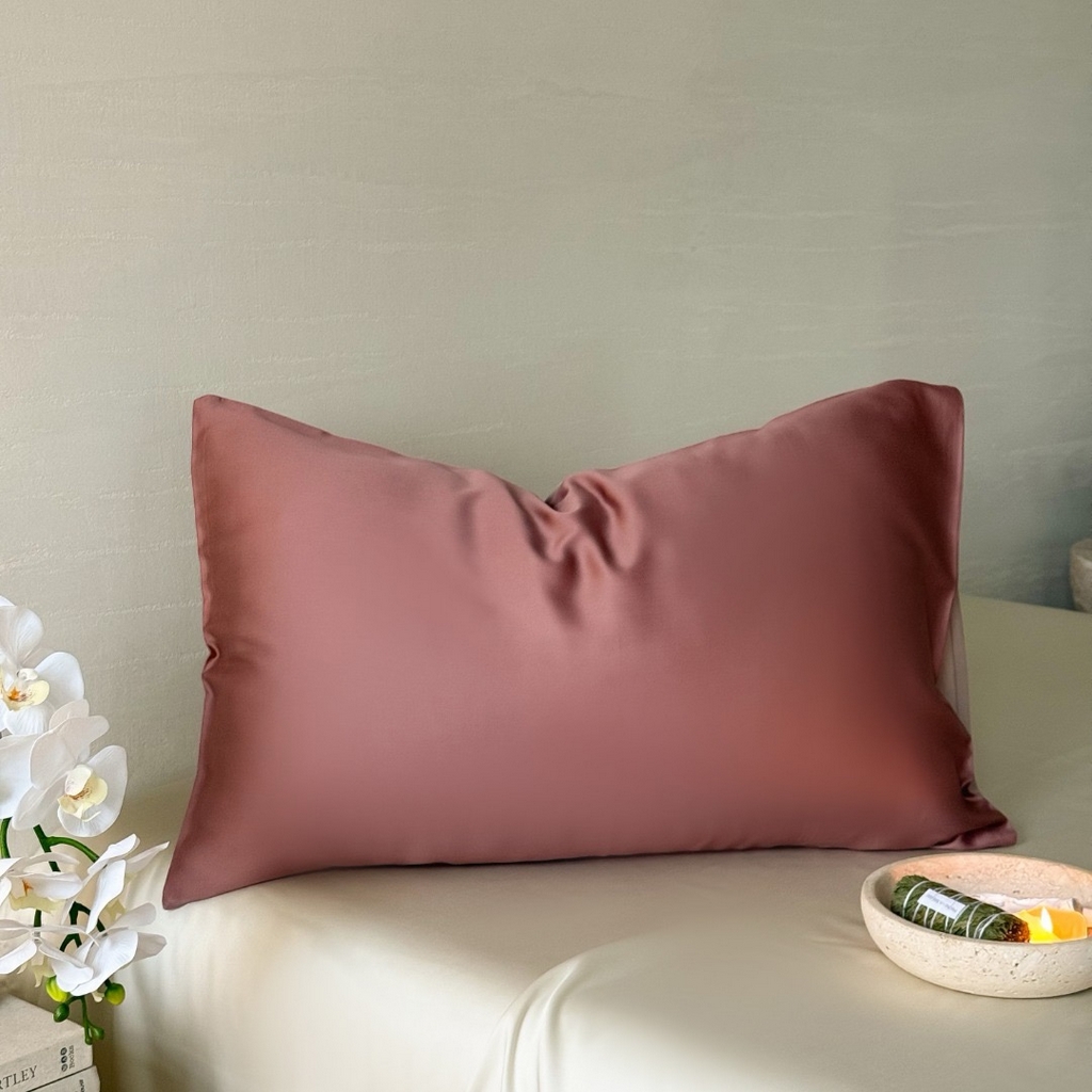 91家纺网 家纺一手货源 找家纺 禾时 2025新款纯色双拼兰精天丝单品系列-单枕套 枕套单件 野樱莓-芋泥灰