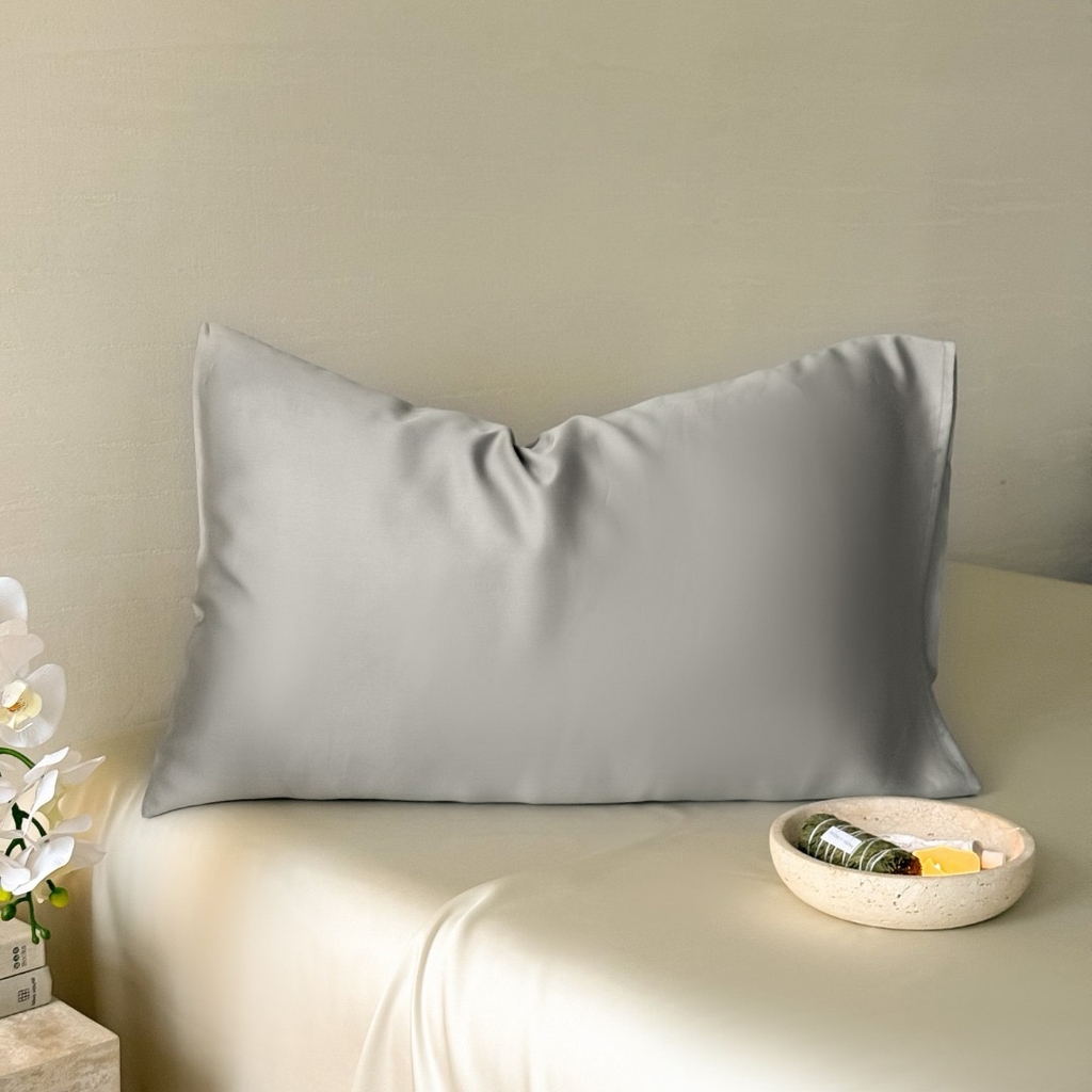 91家纺网 家纺一手货源 找家纺 禾时 2025新款纯色双拼兰精天丝单品系列-单枕套 枕套单件 云纱灰