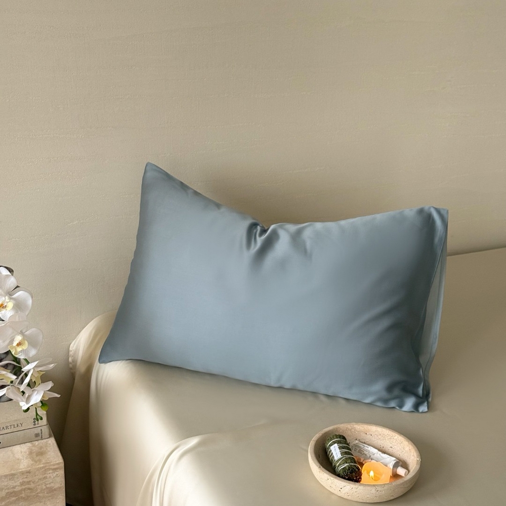 91家纺网 家纺一手货源 找家纺 禾时 2025新款纯色双拼兰精天丝单品系列-单枕套 枕套单件 灰蓝色-冰川灰