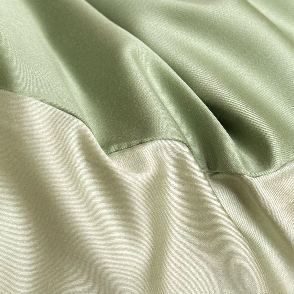 91家纺网 家纺一手货源 找家纺 禾时 2025新款纯色双拼兰精天丝单品系列-单枕套 枕套单件 香奈儿绿-嫩叶绿