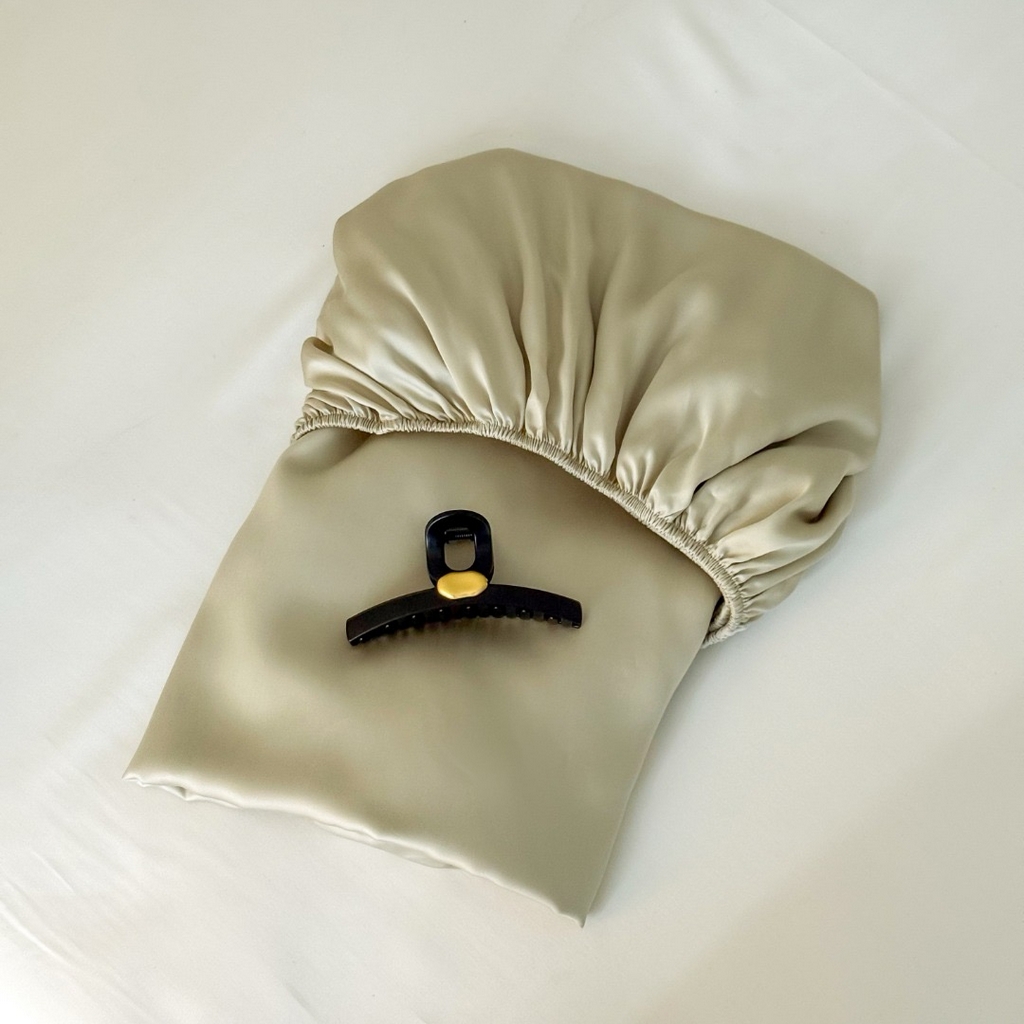 91家纺网 家纺一手货源 找家纺 禾时 2025新款纯色双拼兰精天丝单品系列-单床笠 床笠单件 烟轻绿