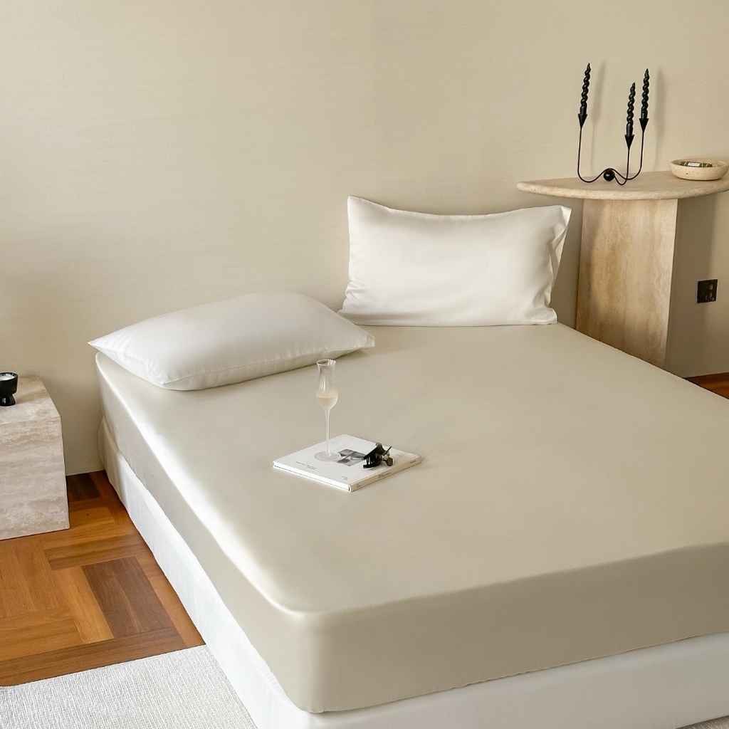 91家纺网 家纺一手货源 找家纺 禾时 2025新款纯色双拼兰精天丝单品系列-单床笠 床笠单件 极地白