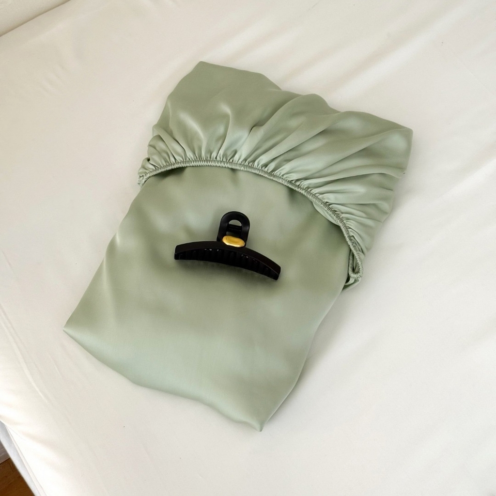 91家纺网 家纺一手货源 找家纺 禾时 2025新款纯色双拼兰精天丝单品系列-单床笠 床笠单件 嫩叶绿