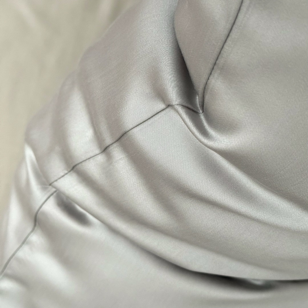 91家纺网 家纺一手货源 找家纺 禾时 2025新款纯色双拼兰精天丝单品系列-单枕套 枕套单件 云纱灰