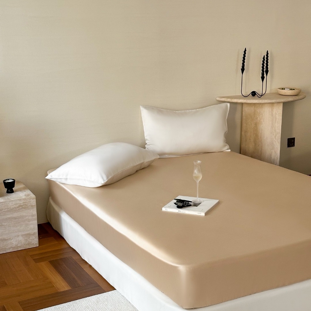 91家纺网 家纺一手货源 找家纺 禾时 2025新款纯色双拼兰精天丝单品系列-单床笠 床笠单件 沙茶色