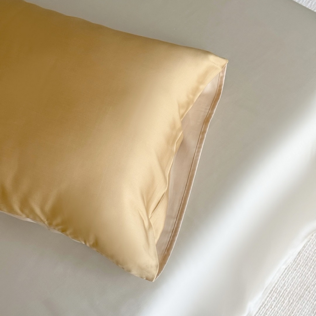 91家纺网 家纺一手货源 找家纺 禾时 2025新款纯色双拼兰精天丝单品系列-单枕套 枕套单件 芝士黄-沙茶色