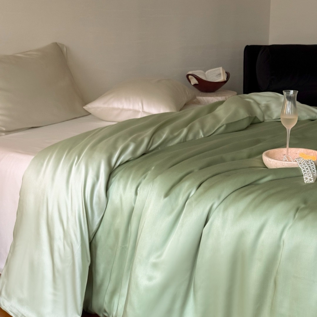 91家纺网 家纺一手货源 找家纺 禾时 2025新款纯色双拼兰精天丝单品系列-单被套 被套单件 香奈儿绿-嫩叶绿