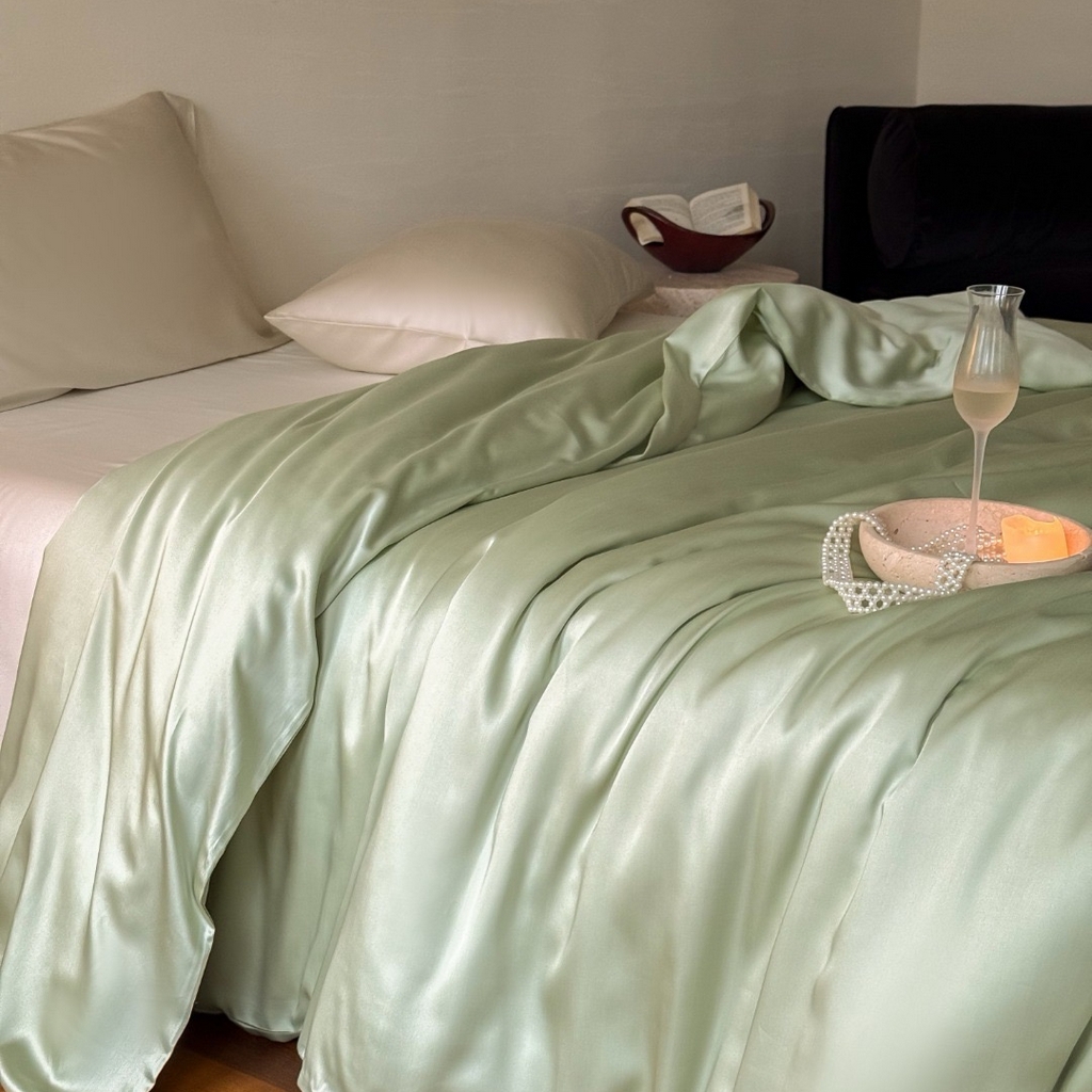 91家纺网 家纺一手货源 找家纺 禾时 2025新款纯色双拼兰精天丝单品系列-单被套 被套单件 嫩叶绿