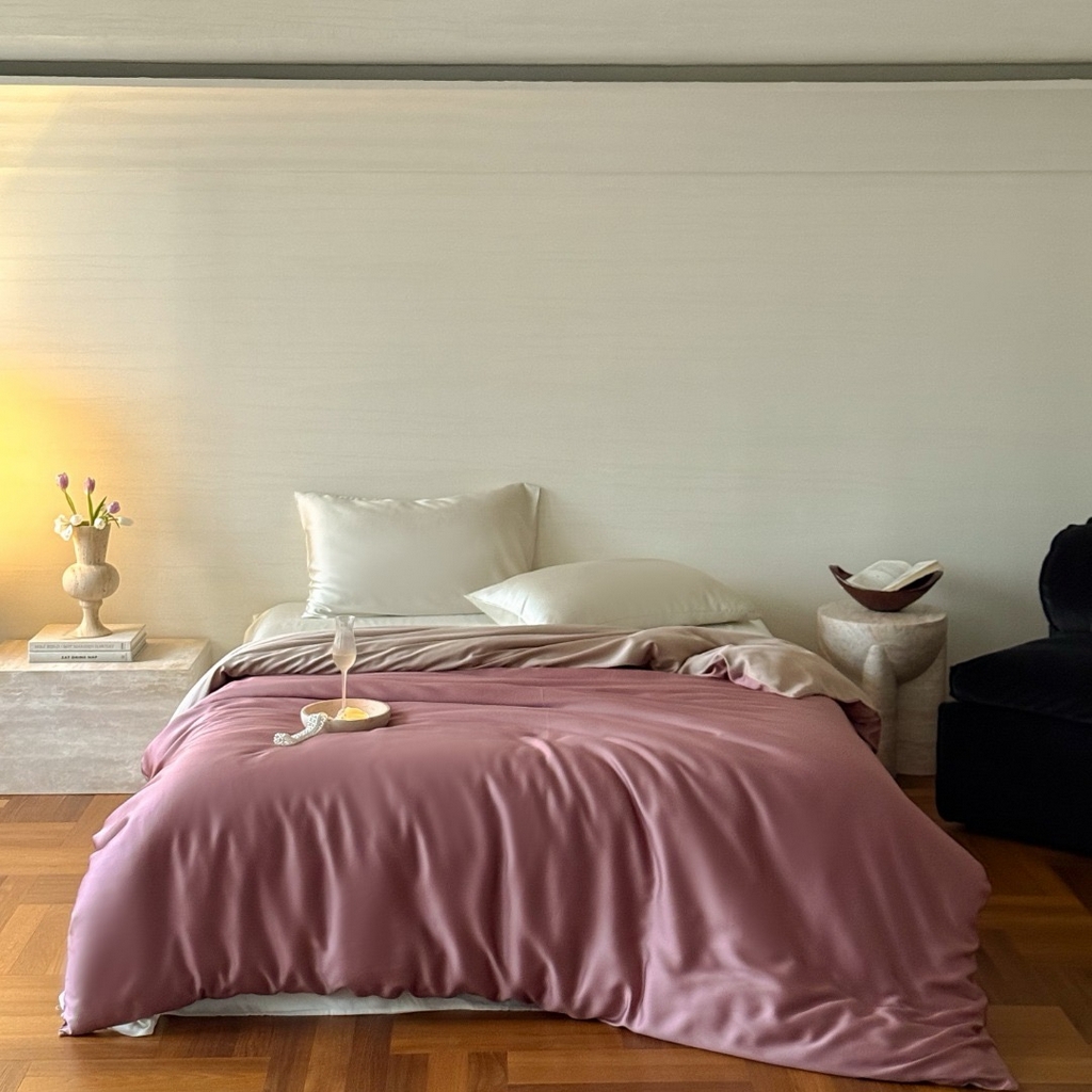 91家纺网 家纺一手货源 找家纺 禾时 2025新款纯色双拼兰精天丝单品系列-单被套 被套单件 野樱莓-芋泥灰