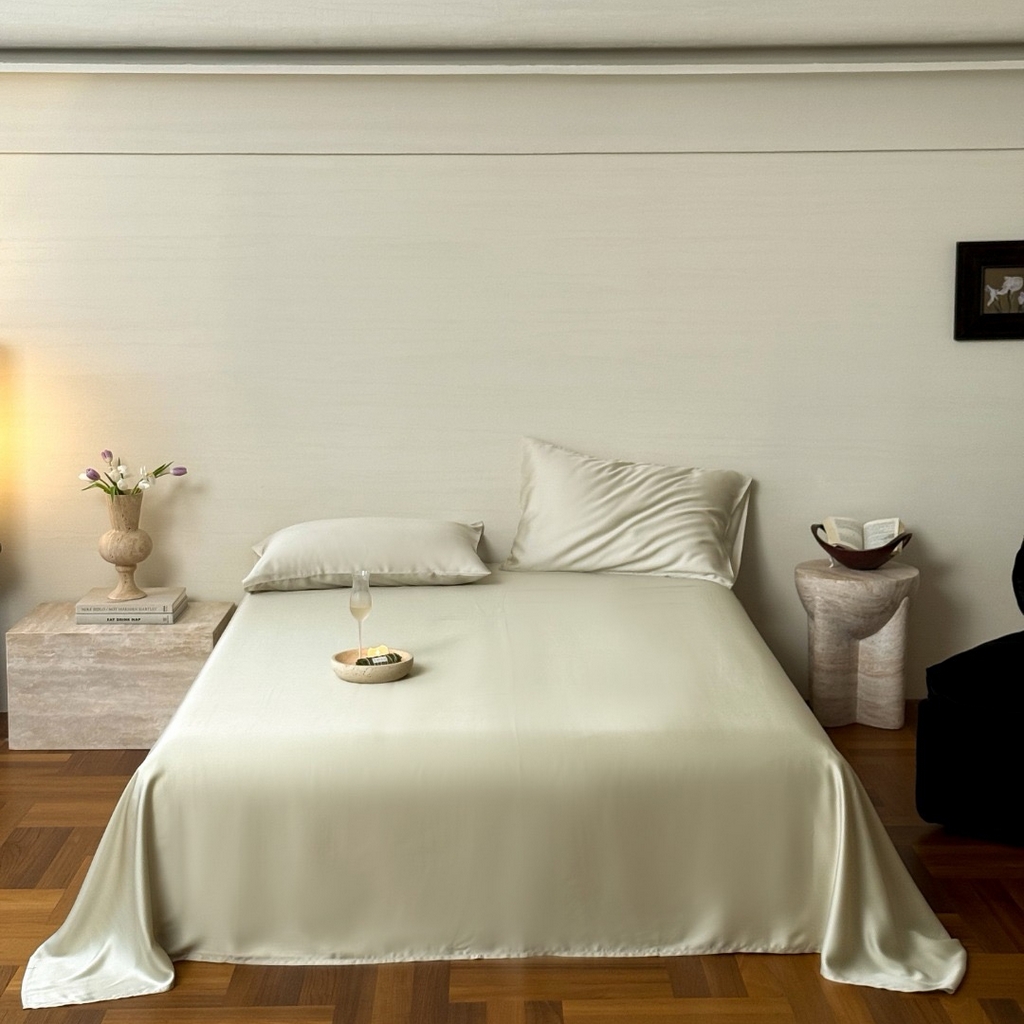 91家纺网 家纺一手货源 找家纺 禾时 2025新款纯色双拼兰精天丝单品系列-单床单 床单单件 烟轻绿